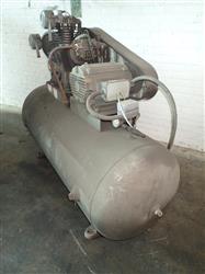 Image DAYTON 3Z968 Air Compressor - 2 from Bid-on-Equipment.com