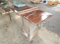 Image WALKER TURNER Table Saw - 5 from Bid-on-Equipment.com