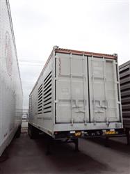Image 2000 kW CUMMINS Diesel Generator - Model C2000D2R - 7 from Bid-on-Equipment.com