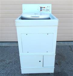 Image VERTEQ Classic Rinser Dryer - 1 from Bid-on-Equipment.com