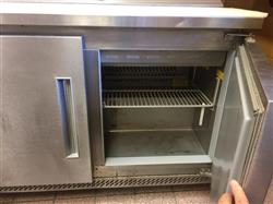 Image 48in EDESA Sandwich Prep Table - Model EDST-48-12 - 2 from Bid-on-Equipment.com