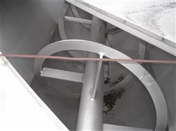Image Surge Bin with Ribbon Agitator - 2 from Bid-on-Equipment.com