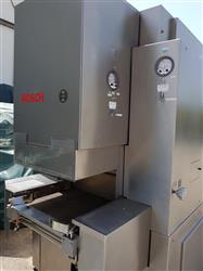 Image BOSCH HQL 3360 Sterilizing and Depyronegation Tunnel - 7 from Bid-on-Equipment.com