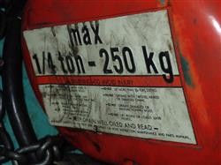 Image COLUMBUS MCKINNON B Electric Chain Hoist - 5 from Bid-on-Equipment.com