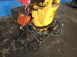 Image FANUC 5-420IF Robot - 2 from Bid-on-Equipment.com