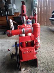 Image FMC R10 Bean Piston Pump - 2 from Bid-on-Equipment.com