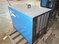 Image MILLER DIMENSION 452 Welder - 3 from Bid-on-Equipment.com