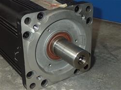 Image REXROTH MHD093B-058-PG0-BA Servo Motor - 3 from Bid-on-Equipment.com