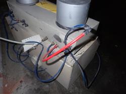 Image COMCO MICRO BLASTER Blast Cabinet - 5 from Bid-on-Equipment.com