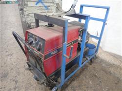 Image LINCOLN RANGER 8 Welder - 4 from Bid-on-Equipment.com