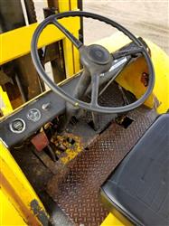 Image HYSTER H225E Forklift - 22,500 Lbs. Capacity - 4 from Bid-on-Equipment.com