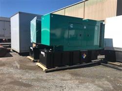 Image 200 kW CUMMINS Diesel Generator  - 4 from Bid-on-Equipment.com
