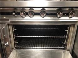 Image 36in JADE Range with 4 Burners and 12in Griddle - 2 from Bid-on-Equipment.com