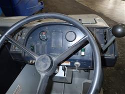 Image AMERICAN LINCOLN 2160 Floor Scrubber - 5 from Bid-on-Equipment.com
