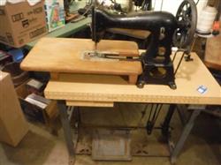 Image SINGER 45-K-25 Cylinder Arm Industrial Leather Saddle Making Sewing Machine - 9 from Bid-on-Equipment.com