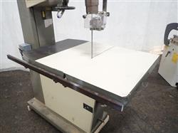 Image CENTAURO 800 CO Vertical Bandsaw - 2 from Bid-on-Equipment.com