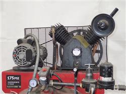 Image PORTER CABLE C7550 Air Compresor - 2 from Bid-on-Equipment.com