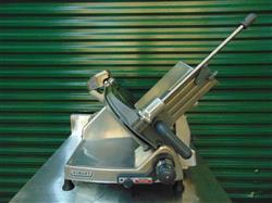 Image HOBART 2612 Manual Slicer - 7 from Bid-on-Equipment.com