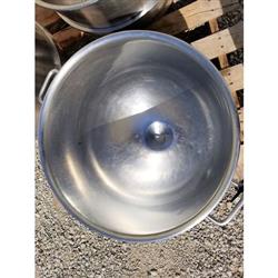 Image 80 Qt. HOBART VML 80 Mixing Bowls - Lot of Three Bowls - 3 from Bid-on-Equipment.com