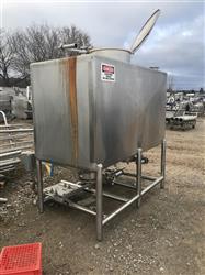 Image 700 Gallon Tank - 3 from Bid-on-Equipment.com