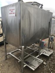 Image 700 Gallon Tank - 1 from Bid-on-Equipment.com