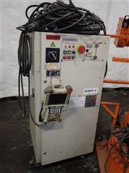 Image NACHI B008Q164 Robot - 4 from Bid-on-Equipment.com