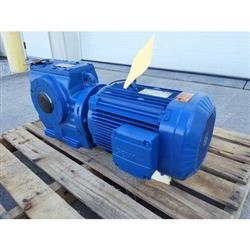 Image 5.4 HP SEW EURODRIVE Helical Wormgear Gearmotor - 3 from Bid-on-Equipment.com