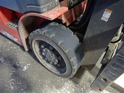 Image TUSK 350CGH-20 Propane Forklift - 4 from Bid-on-Equipment.com