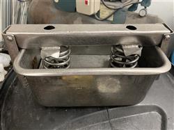 Image Lot of 600 Ham Mold with Lids - 2 from Bid-on-Equipment.com
