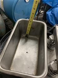 Image Lot of 600 Ham Mold with Lids - 5 from Bid-on-Equipment.com
