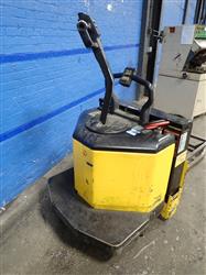 Image CROWN PE3520-60 Electric Pallet Jack - 4 from Bid-on-Equipment.com