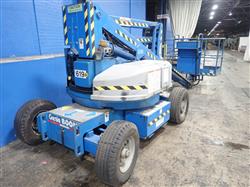 Image GENIE Z-45/22 Boom Lift - 3 from Bid-on-Equipment.com