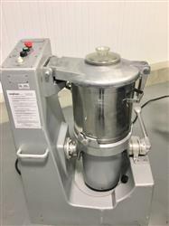 Image 40 Qt. ROBOT COUPE R40T VCM Cutter - 1 from Bid-on-Equipment.com
