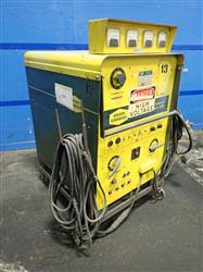 Image UNION CARBIDE HDA-200 Welder - 1 from Bid-on-Equipment.com