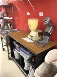 Image Donut Shop Equipment - Fryer, Oven, Proofer, Espresso Machine, Package Deal - 6 from Bid-on-Equipment.com