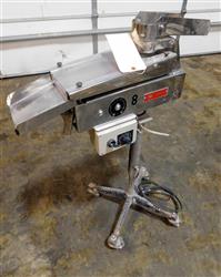 Image KEY INTERNATIONAL Vibratory Tablet Deduster - 1 from Bid-on-Equipment.com