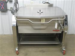 Image 40 Gallon MARKET FORGE Gas Tilt Skillet Braising Pan with Draw Off Valve - Model 40P-STGL - 1 from Bid-on-Equipment.com