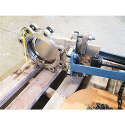 Image 6in DEZURIK KGC Manual Chainwheel Knife Gate Valve - Stainless Steel - 2 from Bid-on-Equipment.com