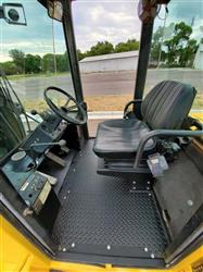 Image HYSTER H300XL Forklift - 9 from Bid-on-Equipment.com