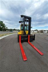Image HYSTER H300XL Forklift - 5 from Bid-on-Equipment.com