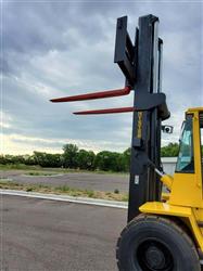 Image HYSTER H300XL Forklift - 6 from Bid-on-Equipment.com