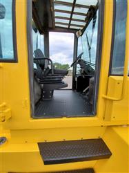 Image HYSTER H300XL Forklift - 8 from Bid-on-Equipment.com