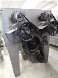 Image WOLFKING TSMG 1500-250 Mixer Grinder - 20 from Bid-on-Equipment.com