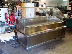 Image TRAULSEN Seafood Display Case - 1 from Bid-on-Equipment.com