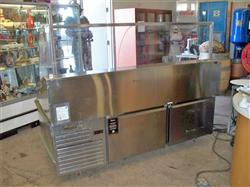 Image TRAULSEN Seafood Display Case - 3 from Bid-on-Equipment.com