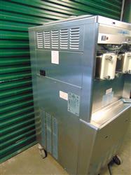 Image TAYLOR 444-27 Frozen Drink Machine for Smoothies, Coffee, Shakes - 4 from Bid-on-Equipment.com