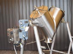 Image 5 Cu. Ft. A&M PROCESS Twin Shell Blender - 9 from Bid-on-Equipment.com