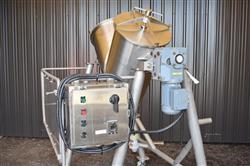 Image 5 Cu. Ft. A&M PROCESS Twin Shell Blender - 12 from Bid-on-Equipment.com