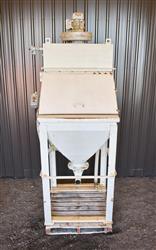Image Tote / Bag Dumping Station with Dust Collector - 1 from Bid-on-Equipment.com