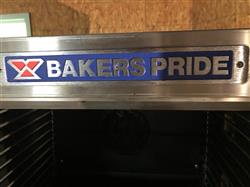 Image BAKERS PRIDE BCO-E1 Cyclone Series Electric Convection Oven - 4 from Bid-on-Equipment.com